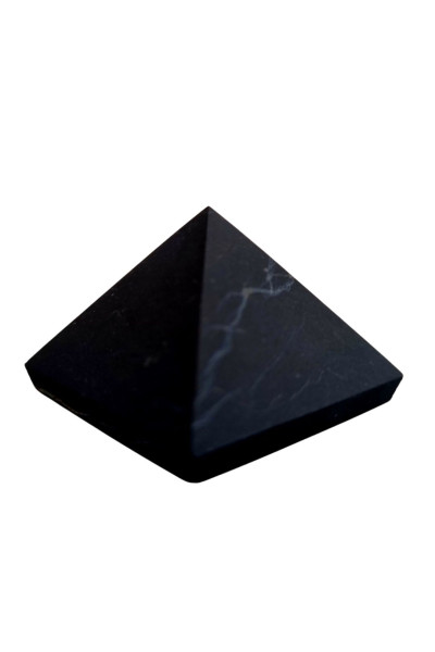 Šungit pyramída 4x4 cm 1ks